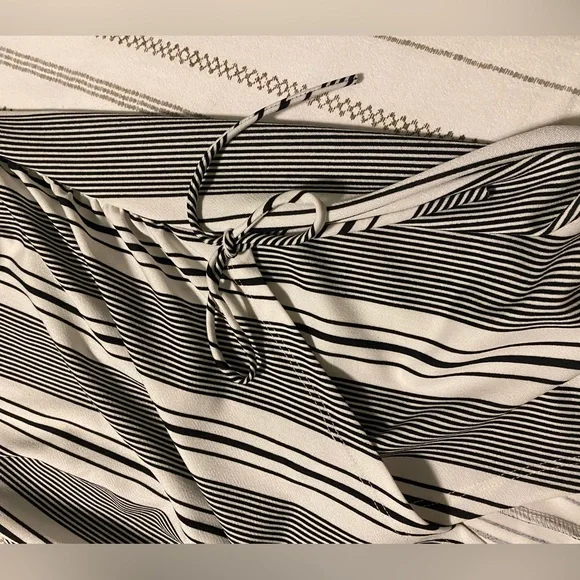 Striped Asymmetrical Dress - Picture 4 of 4